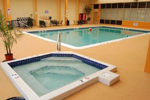 Holiday Inn Pittsburgh-International Airport Hotel